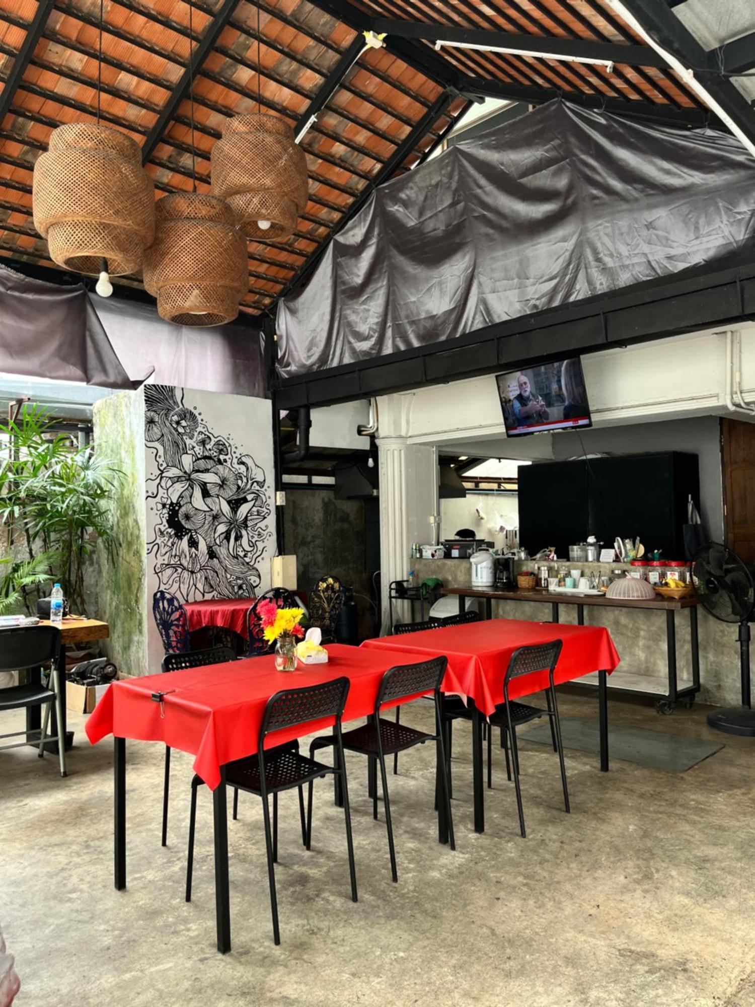 Rcn Court & Inn Chiang Mai Dış mekan fotoğraf