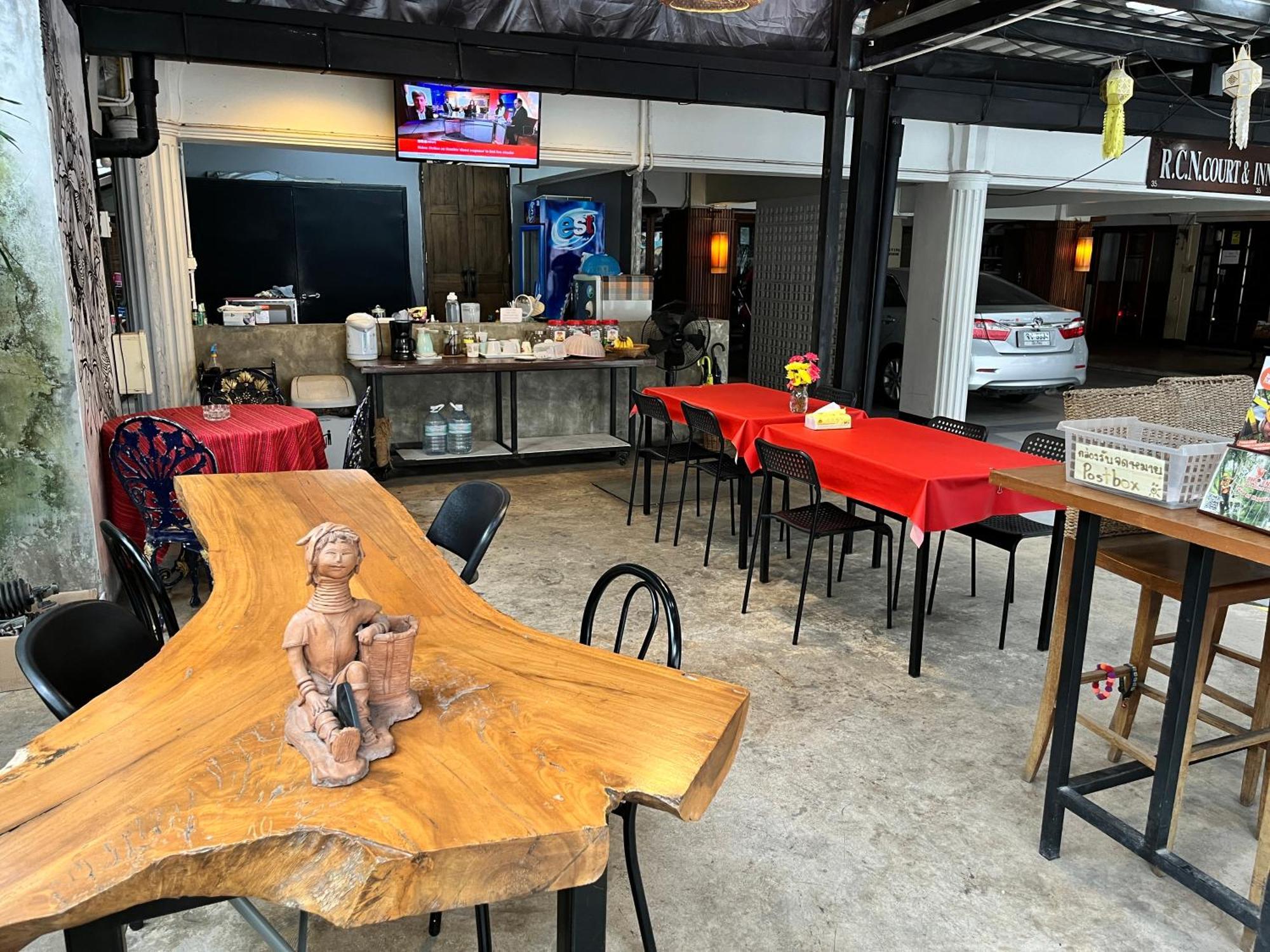 Rcn Court & Inn Chiang Mai Dış mekan fotoğraf